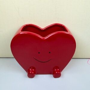 Belavi Heart-Shaped Ceramic Planter